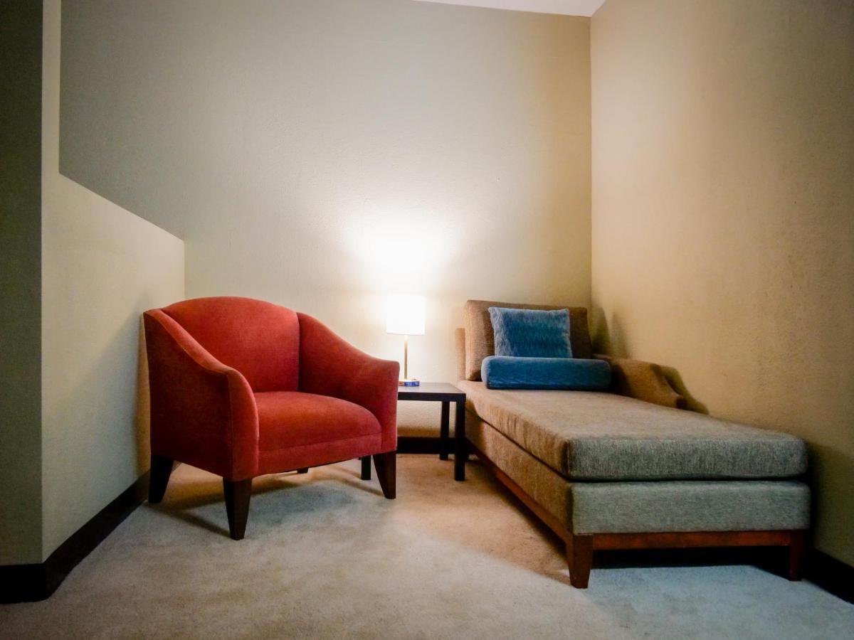 Travelodge By Wyndham St. Louis Berkeley Esterno foto